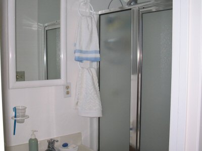Master Bedroom (2)