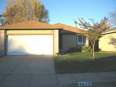 Front Yard / House