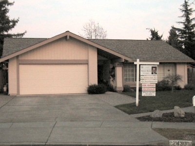 Front Yard / House