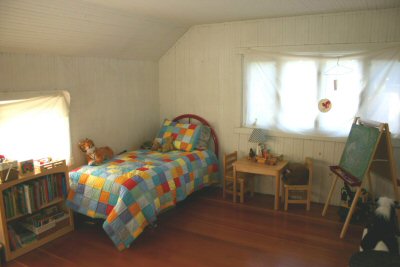 Master Bedroom (2)